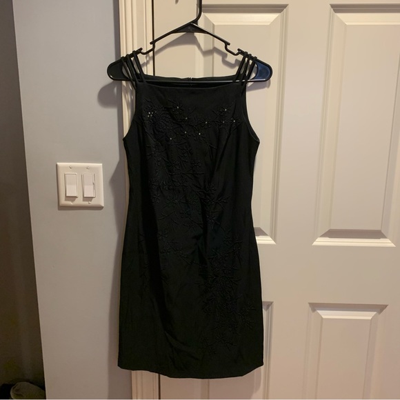 CDC Petites black sequin dress sz 4 and 8 - Picture 2 of 9